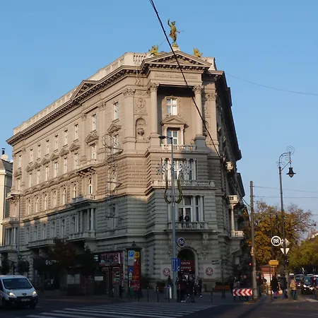 Adagio Hostel 2.0 Basilica-3